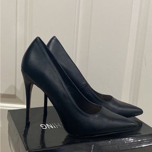 Black stiletto